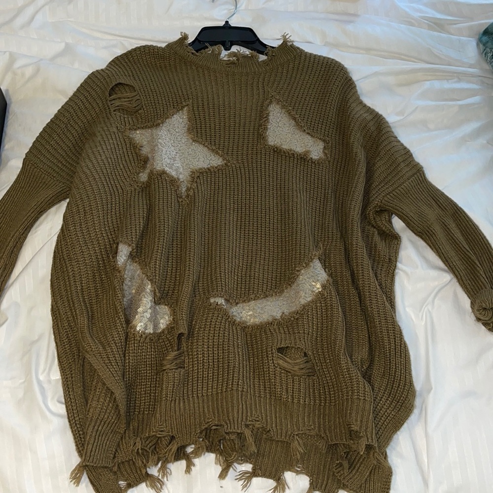 CICI Green Star Detailed Sweater